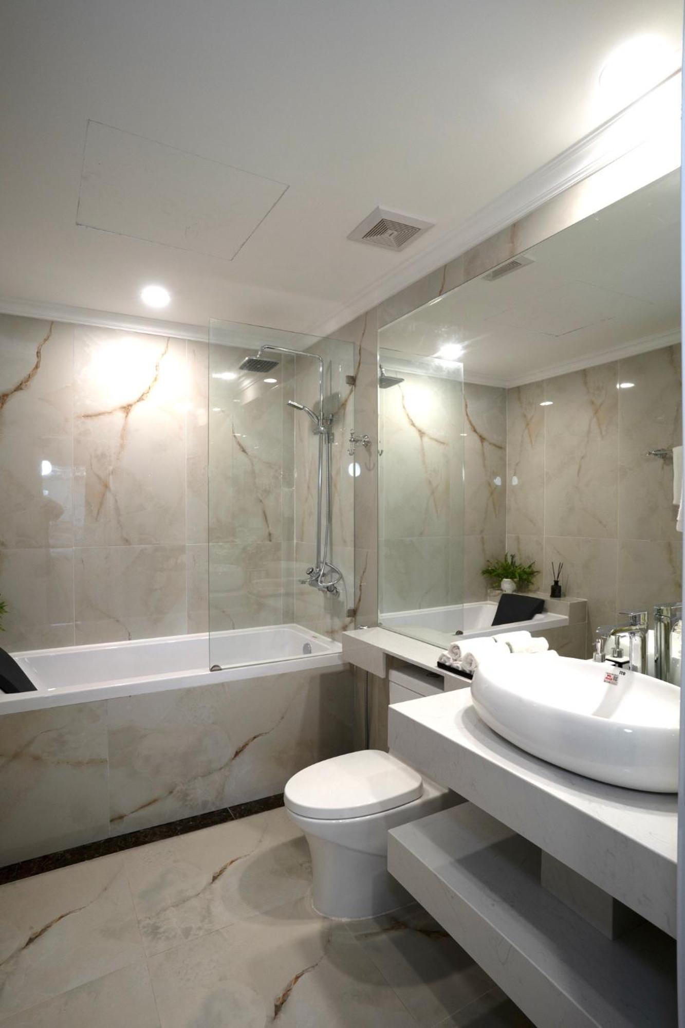 Luxe Paradise Suites Xuan Dieu ハノイ市 エクステリア 写真