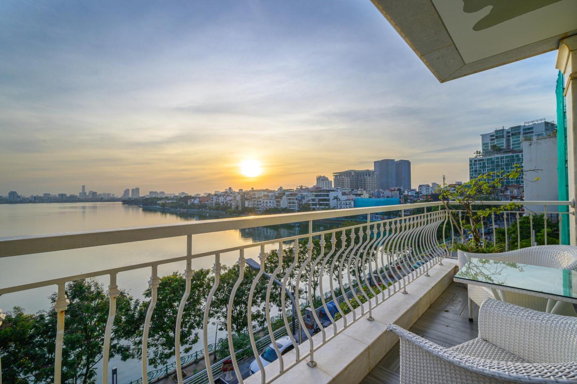 Luxe Paradise Suites Xuan Dieu ハノイ市 エクステリア 写真