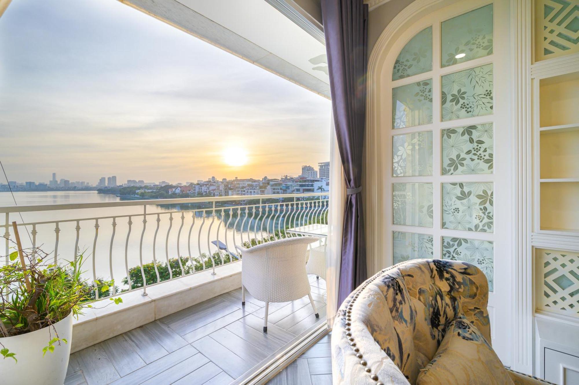 Luxe Paradise Suites Xuan Dieu ハノイ市 エクステリア 写真