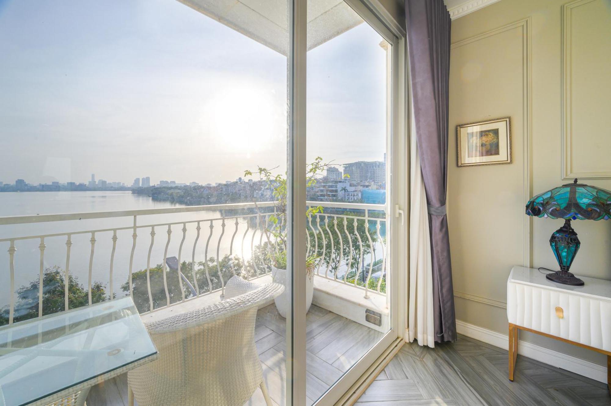 Luxe Paradise Suites Xuan Dieu ハノイ市 エクステリア 写真