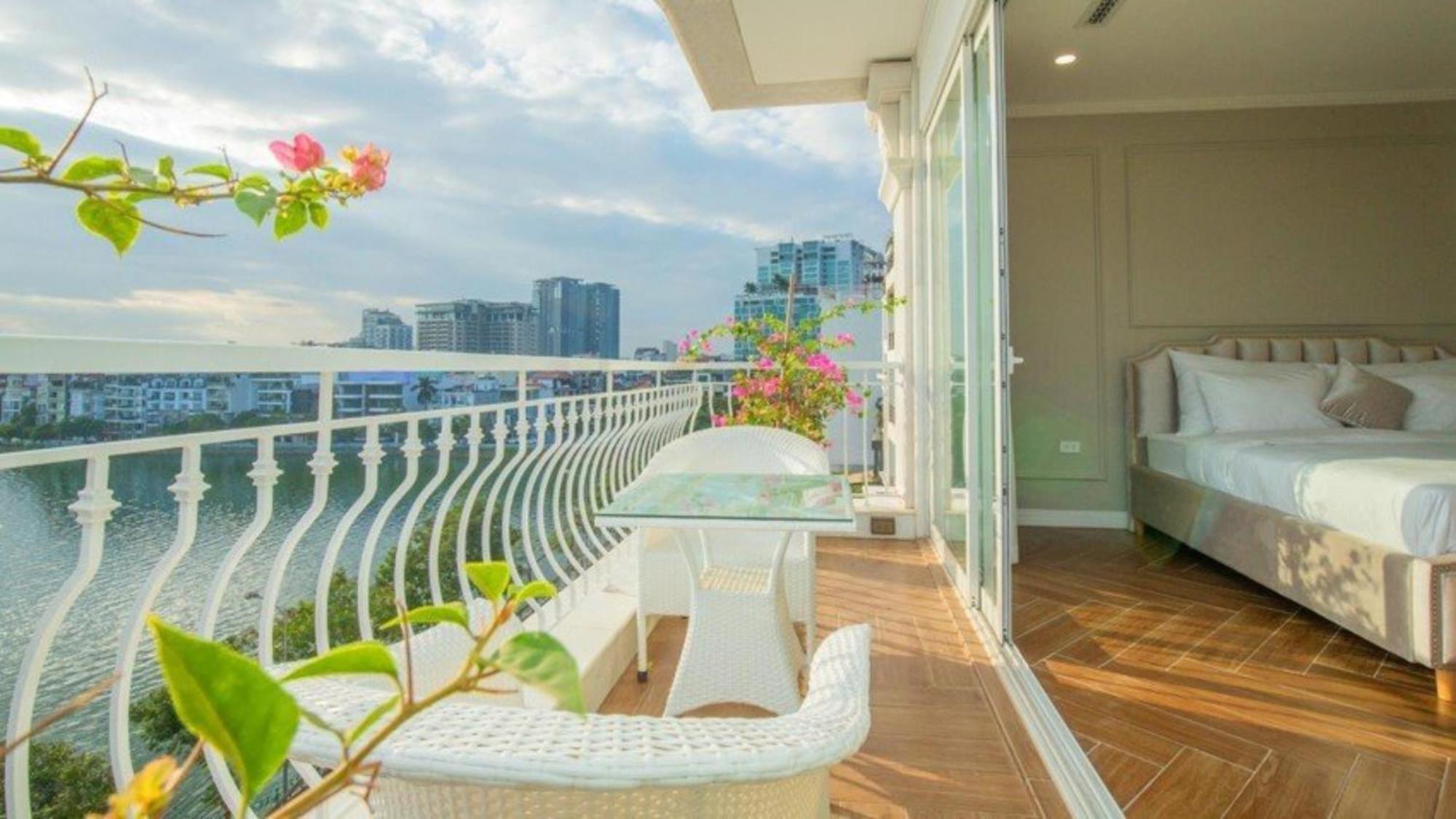 Luxe Paradise Suites Xuan Dieu ハノイ市 エクステリア 写真